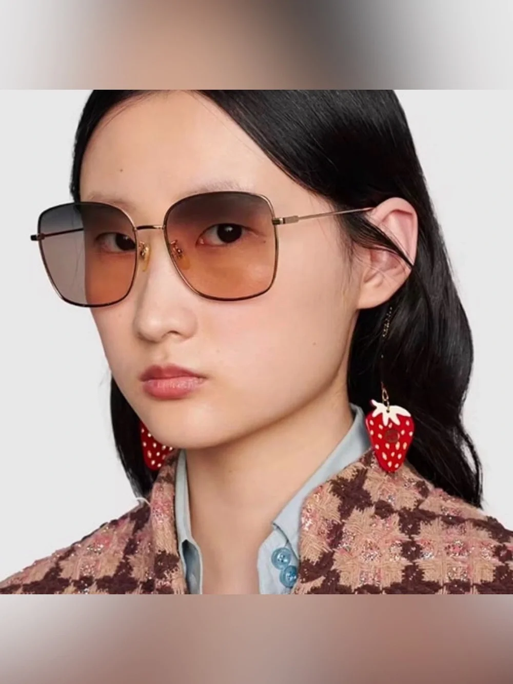 Gucci Oversized Square Gold Metal Sunglasses Strawberry Charms $625 GG1030SK